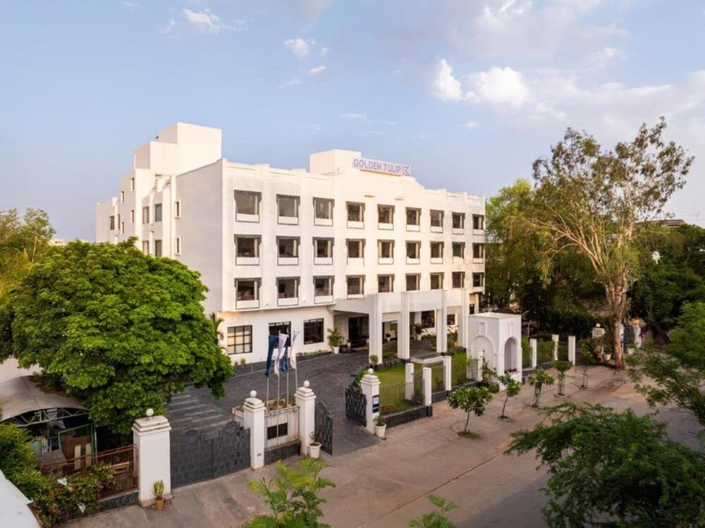 Golden Tulip Udaipur