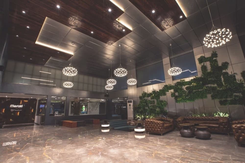 Phoenix Resort