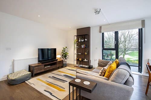 Spacious and Trendy Shoreditch Flat