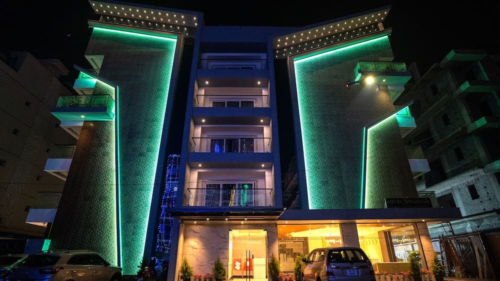 SWARNA HOTEL & RESORT