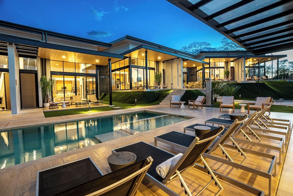 Epic Tamarindo Boutique Hotel