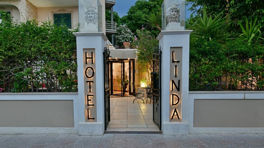 Hotel&Apartments Villa Linda
