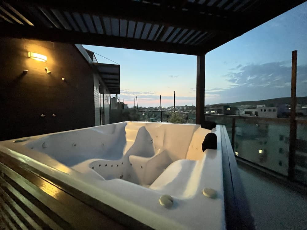 Cobertura Luxo com Jacuzzi