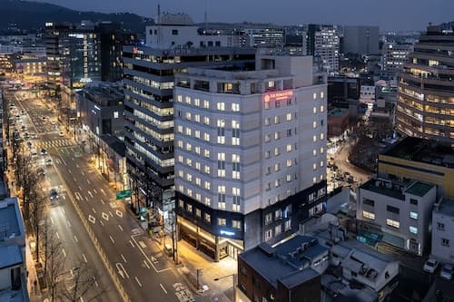 The Prima Hotel Jongno Insadong