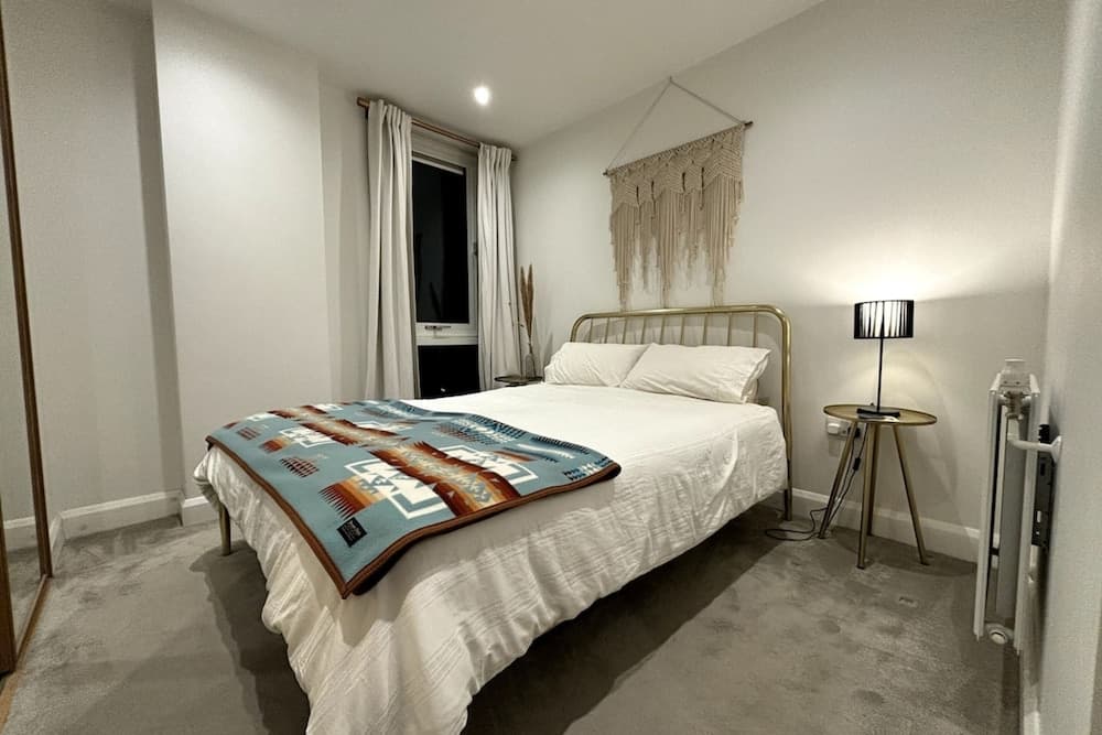 Stylish 2BD Flat W/incredible View of London - Bow