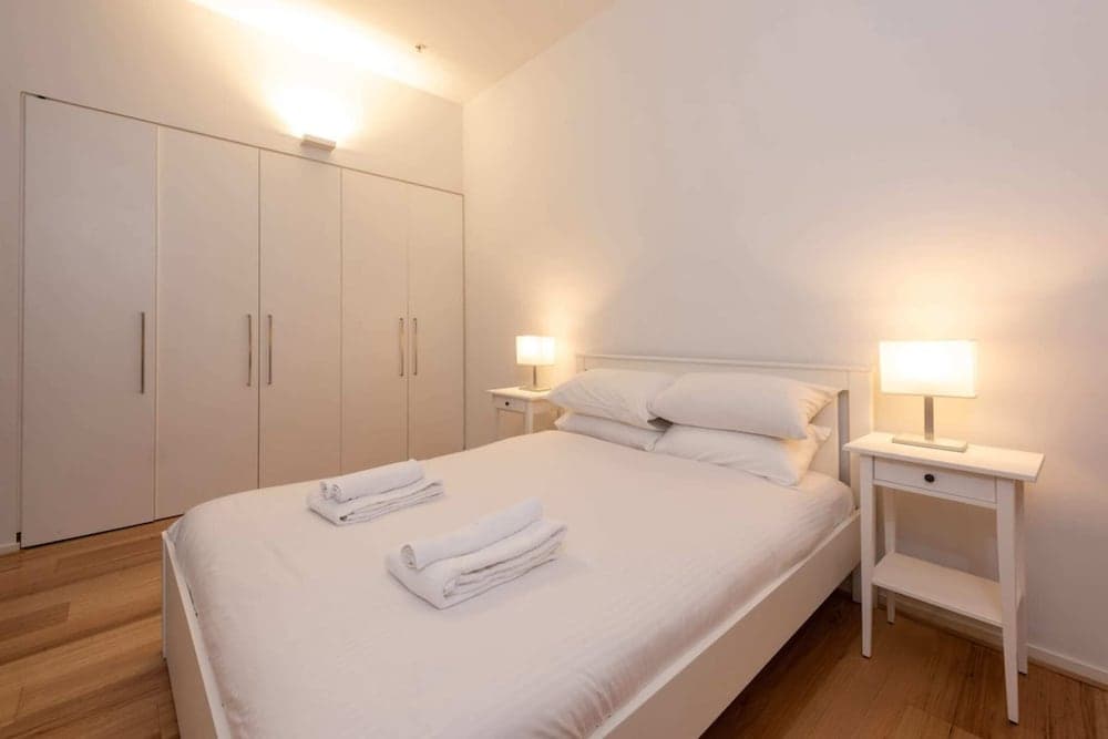 Central Boutique Studio in the Heart of Melbourne!