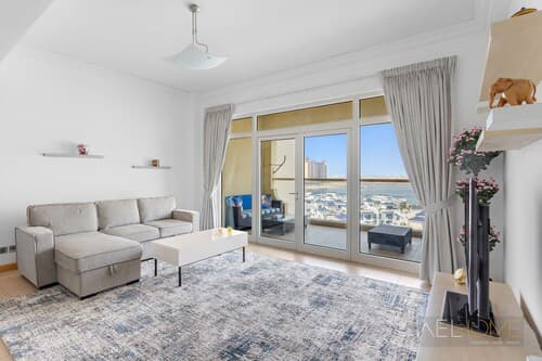 WelHome - Breathtaking 1BR Apartment Shoreline The Palm