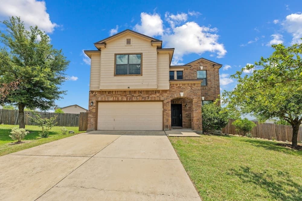 Colony Suite - Round Rock