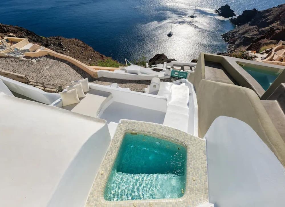 Holiday villa in Oía Greece