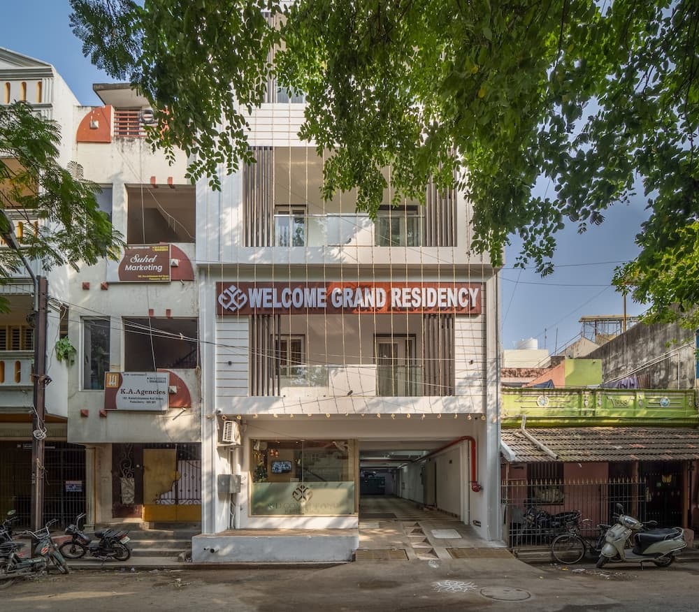 Welcome Grand Residency