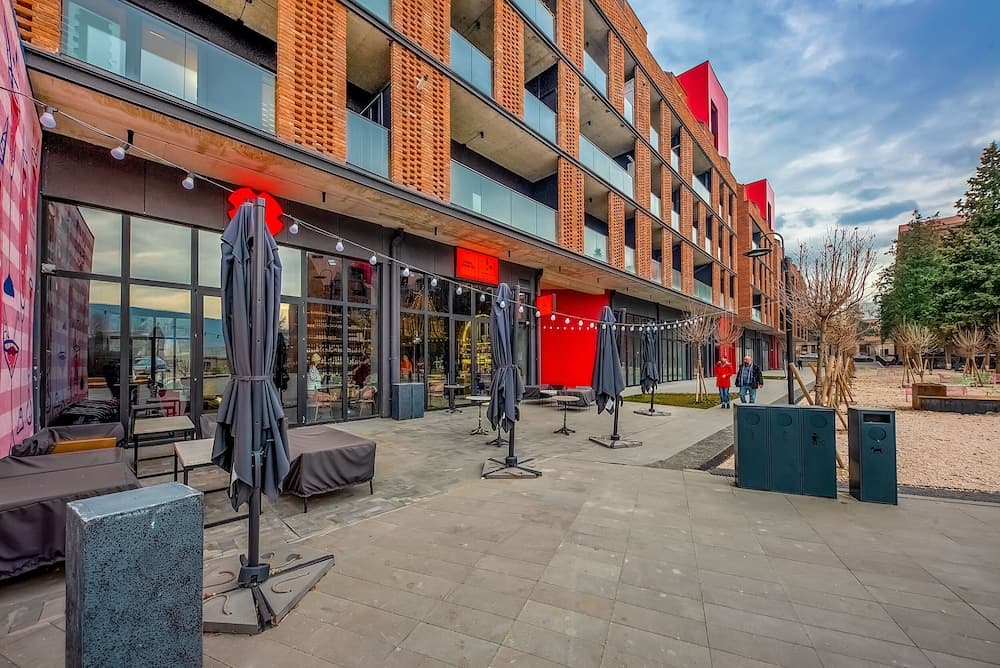 HB apartments Moedani