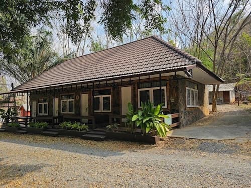 Baan Rai Somkiat Homestay