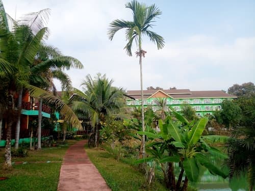Saensukkho Green Hotel & Resort