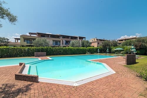 Il Borgo Vip D2 700m From The Beach
