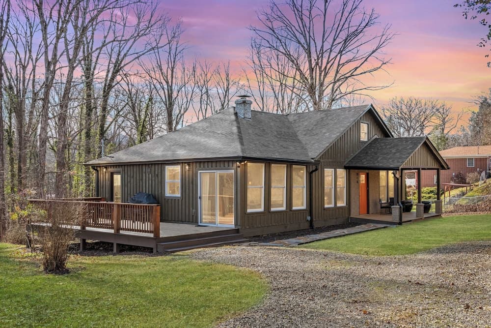 Sage Lodge by Avantstay Open w/ Power, Water, & Wifi! Discounted!