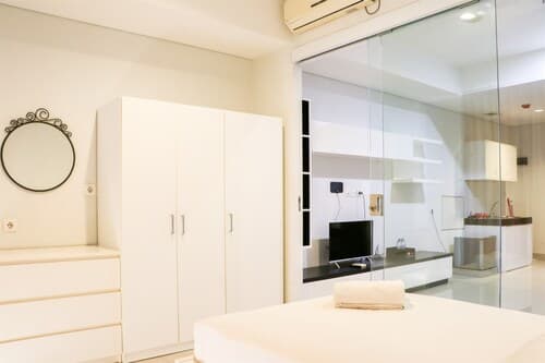 Nice And Comfy 1Br At Dago Suites Apartment