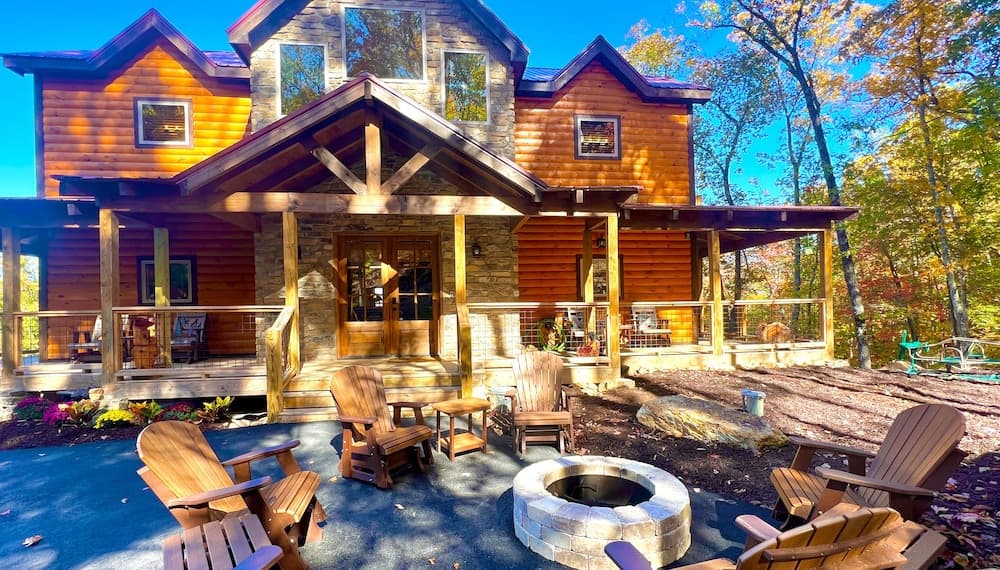 Lazy Bear Lodge