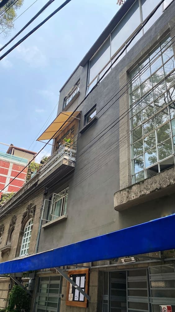 Edificio Art Deco en Roma Norte