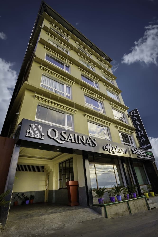 Q Saina's Mapham Darjeeling