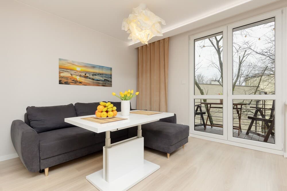 Łodź One Bedroom & Balcony by Renters