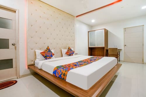 Fabhotel Rvg