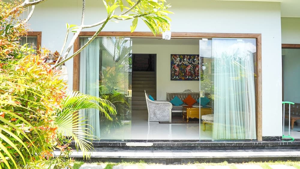 Amanlane Villa Seminyak by ARM