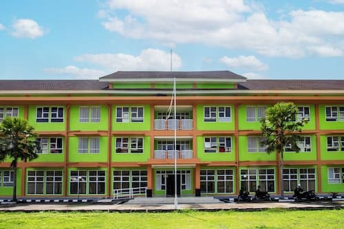OYO Life 93399 Kos Batulayar