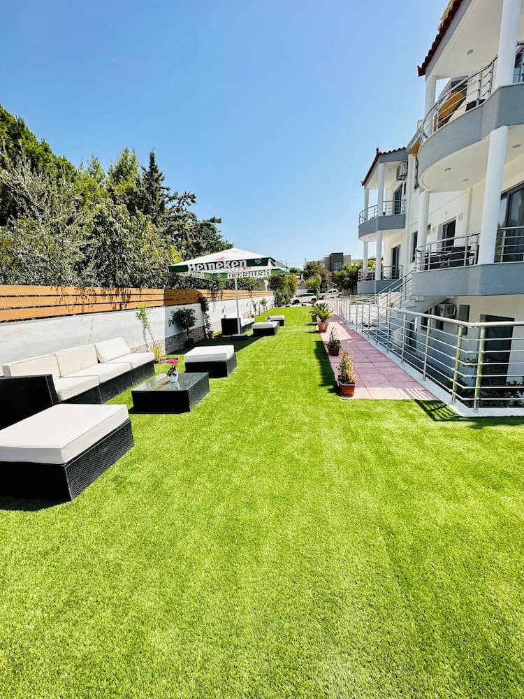 Sun Day Apartments free airport transfer