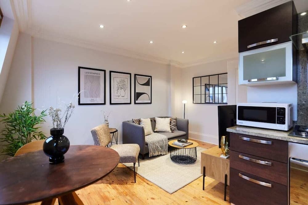 The London Cradle - Spacious 1bdr Flat