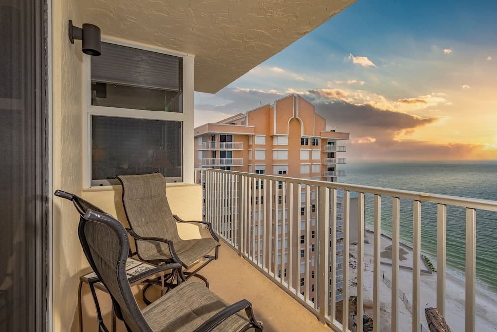 Estero Beach And Tennis Ph5 Building C 1 Bedroom Condo by RedAwning