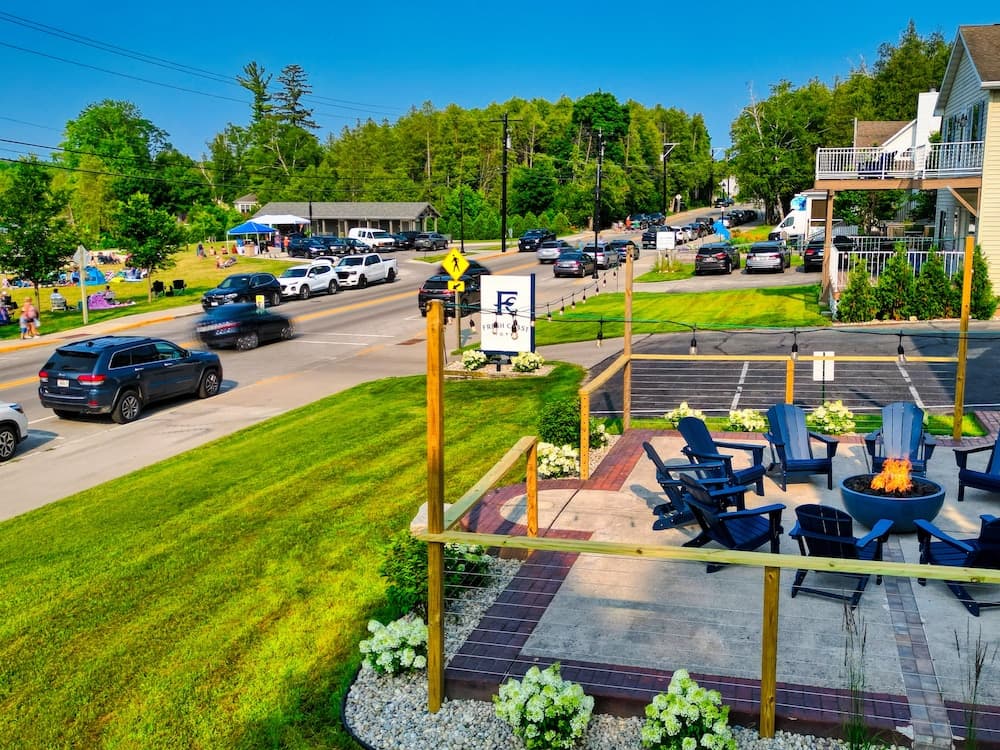 Fresh Coast Motel