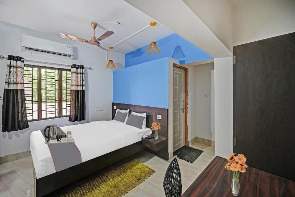 Goroomgo Madison Blue Bhubaneswar