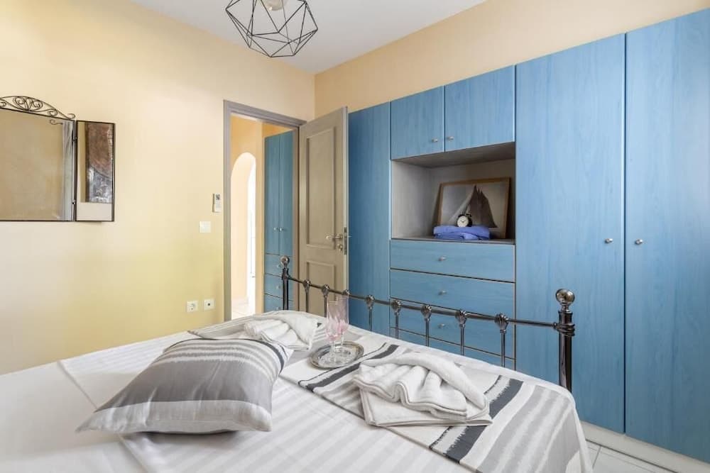 Sounio Golden View Villas