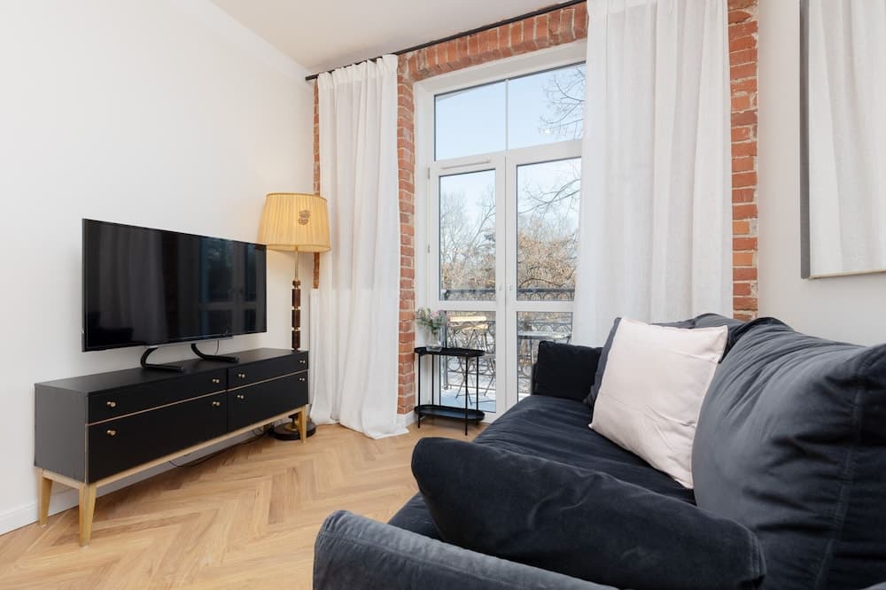 Atmospheric Apartment by Renters