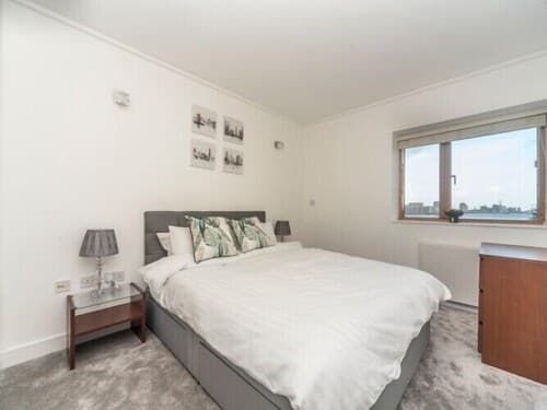 Riverside Stunning Flat In London Close To The O2