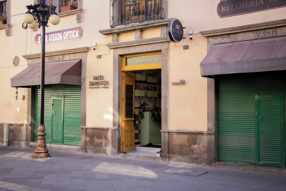 Collection O Patio Zaragoza