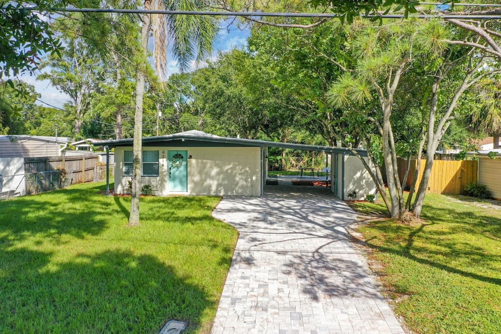 Konaklama yerinin ön cephesi