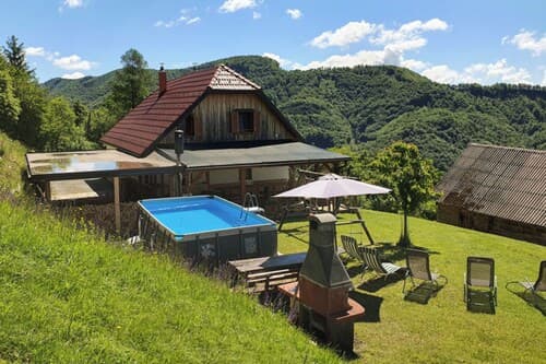 Farmhouse at St. Donat's