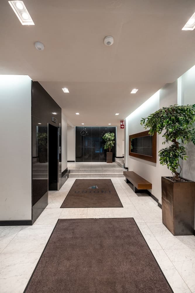 2ndhomes Gorgeous & Modern 2BR Apartment