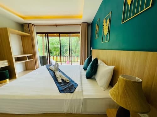 Phurin Thara Resort