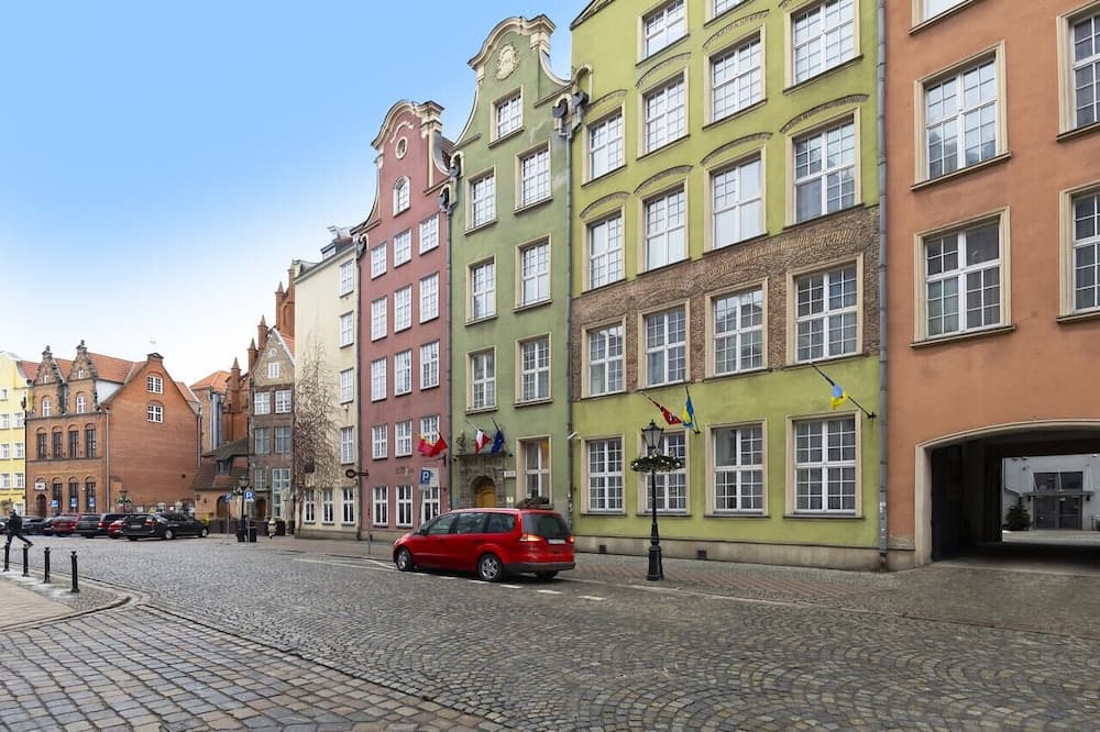 Konaklama yerinin ön cephesi