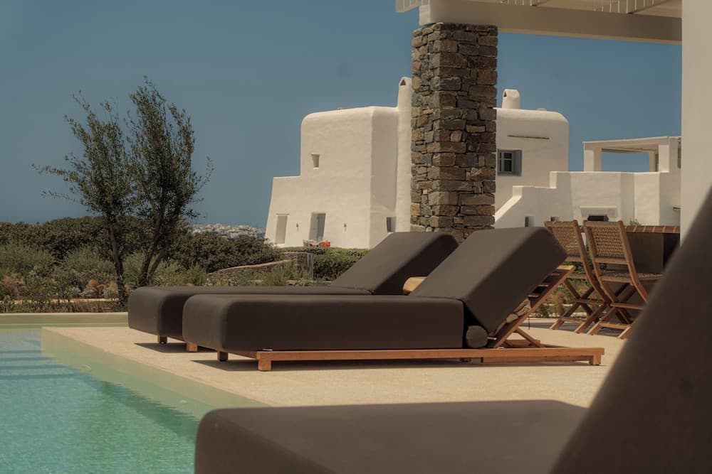 Anapnoe Resort by ParosKite