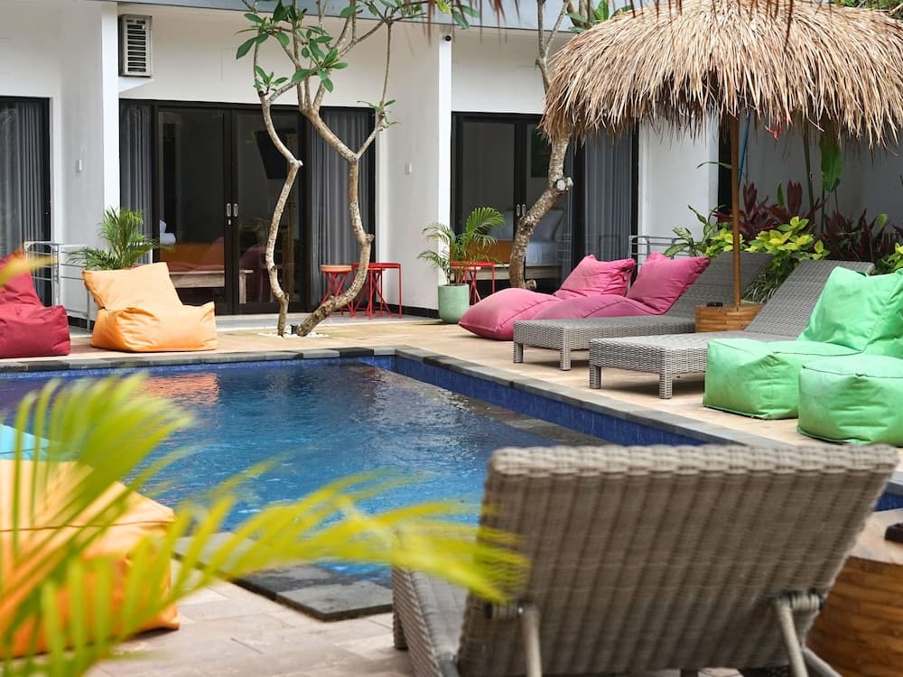 Summer of Surf Hostel Uluwatu