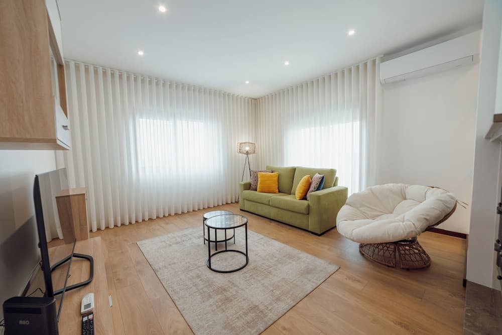 City Center Grand Apartment by Vacationy