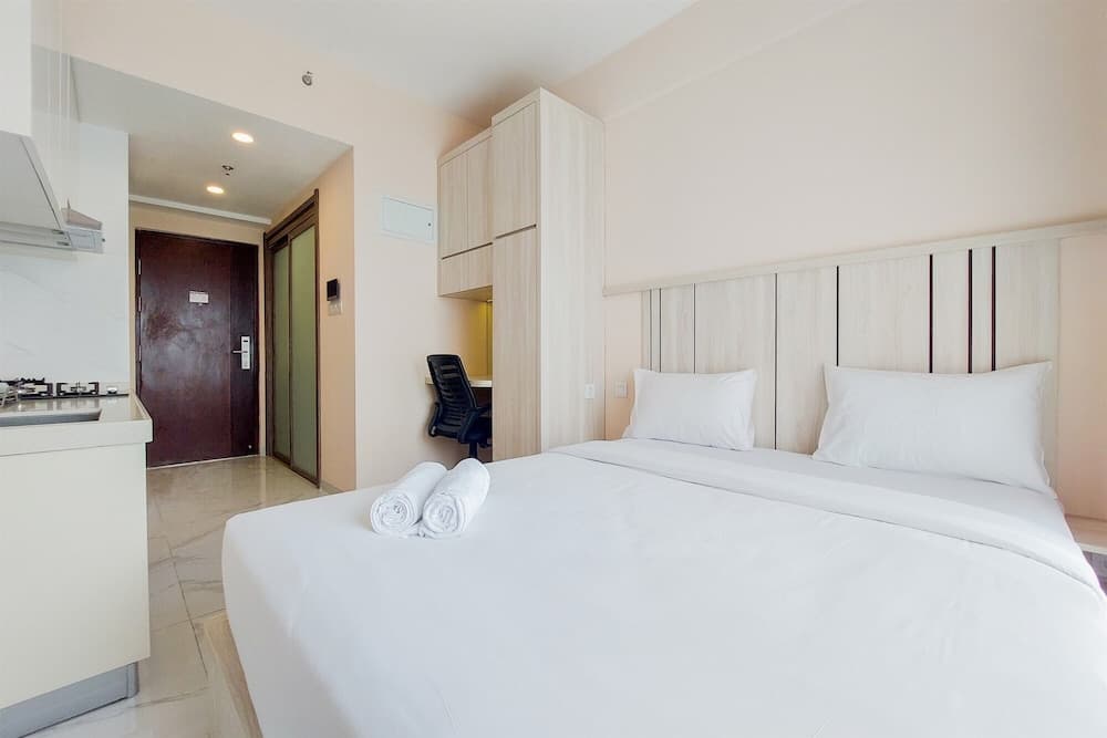 Cozy Design Studio At 21St Floor Sky House Bsd Apartment