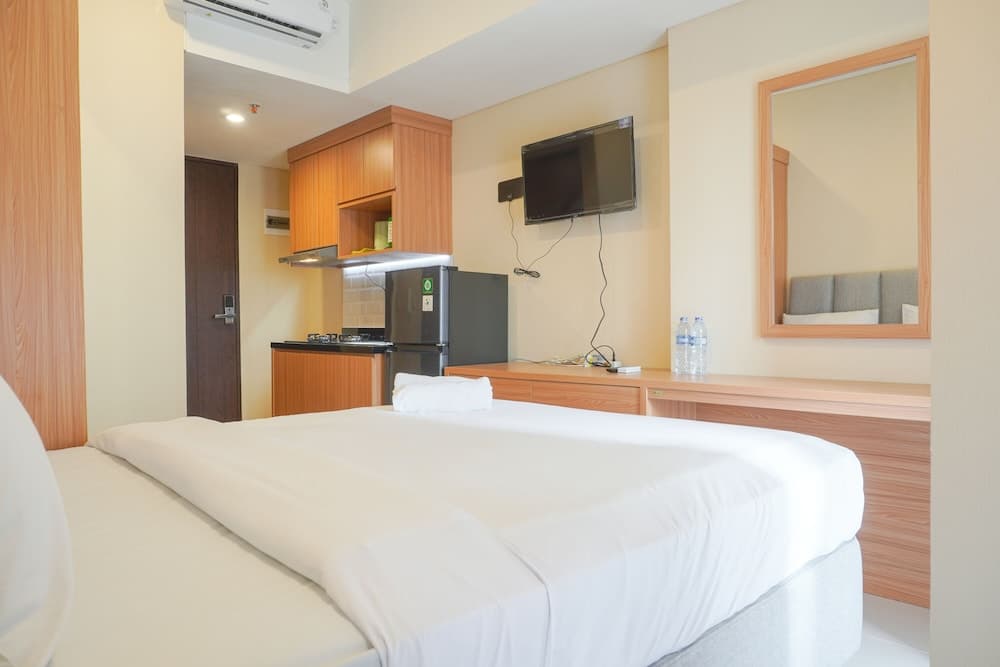 Nice And Elegant Studio At Vasaka Solterra Apartment