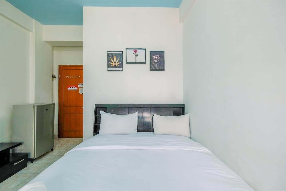 Cozy Living Studio Apartment At Margonda Residence 1