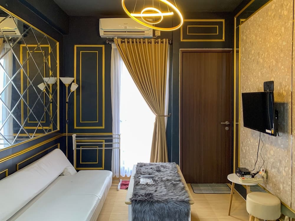 Nice And Comfort 2Br At Transpark Cibubur Apartment