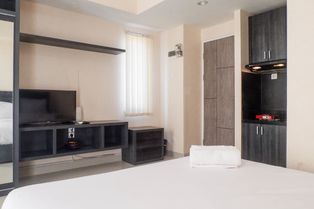 Calm And Relaxing Studio Apartment At Taman Melati Surabaya