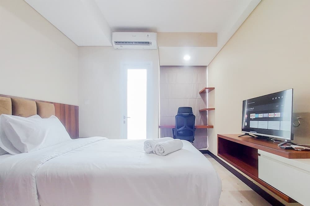 Good Deal And Modern Look Studio Apartment B Residence